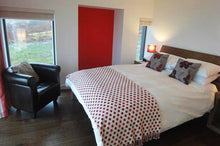 red and white suite