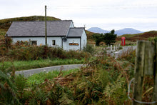 Mungo's Den - Isle of Skye
